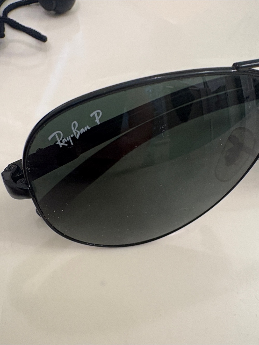 Ray-Ban Black Aviator Sunglasses with Blue Soft Case - Picture 2 of 3